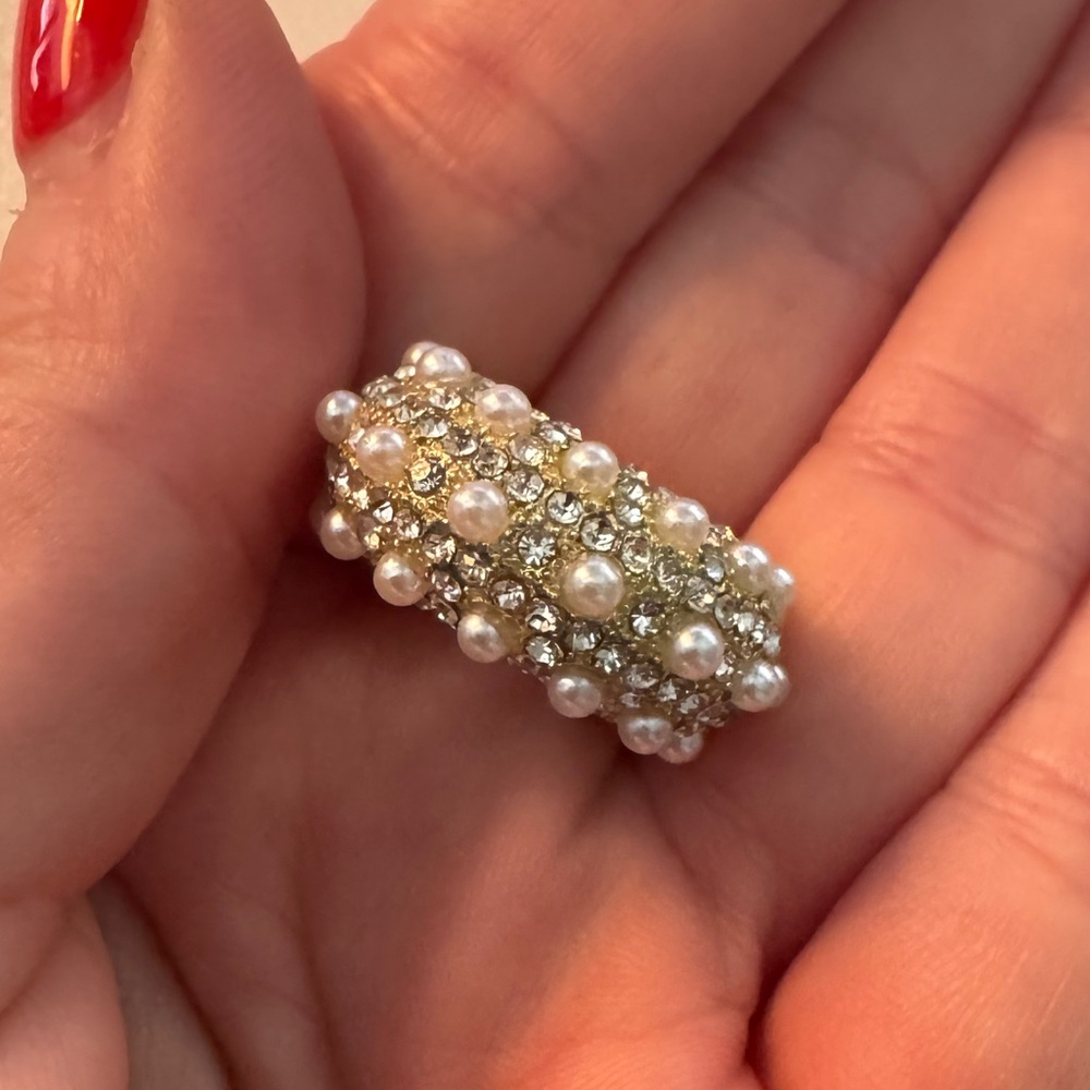 Faux Pearl & Crystal Ear Cuff